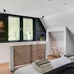 The Slow Apartment *